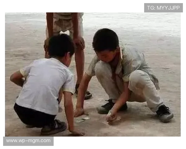 《六一儿童节回忆杀 老玩童们的搞笑童年游戏大盘点》